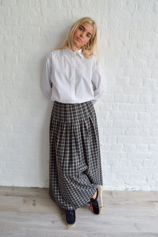 Basic Apparel Vilde White Loose Shirt